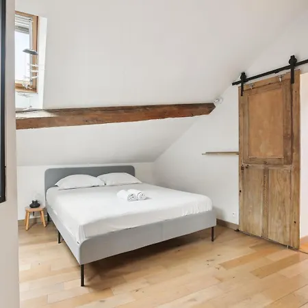 L'authentique - * Παρίσι