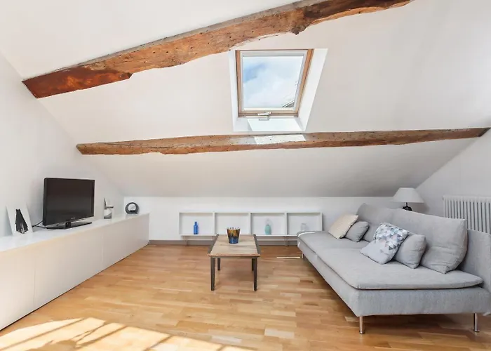 L'authentique - アパート